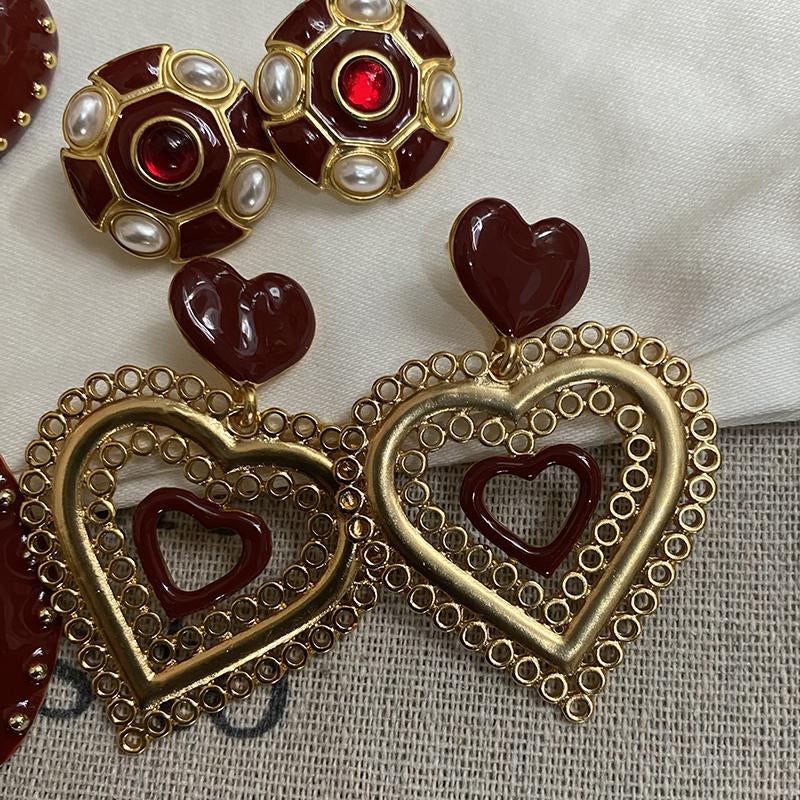 Jaretzy Retro Heart Earrings [IOZTGOJZ]