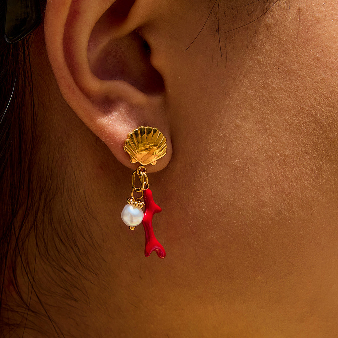 Jasper Cross Pearl Drop Earrings [0OW9Y4VD]