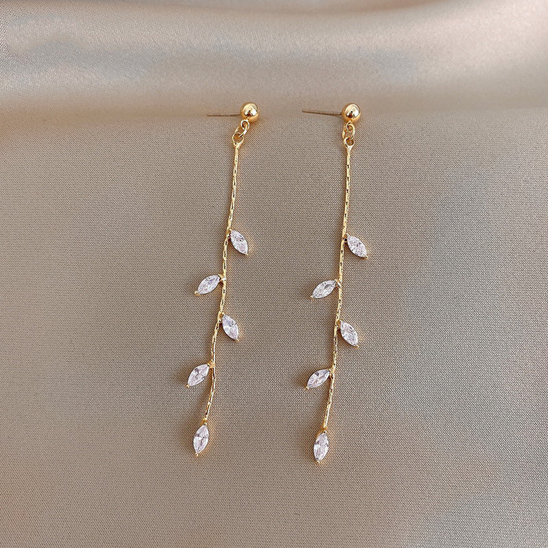 Jaylanie Zircon Leaf Dangle Earrings [0U3VX8VN]