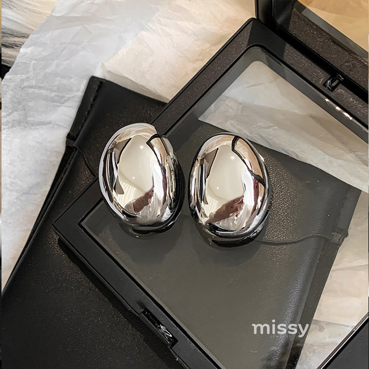 Jaziah Retro C-Shape Earrings [VKCIUI2C]