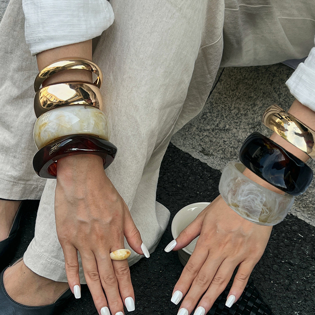 Jovanna Marbled Statement Bangle [EM0KUQVH]