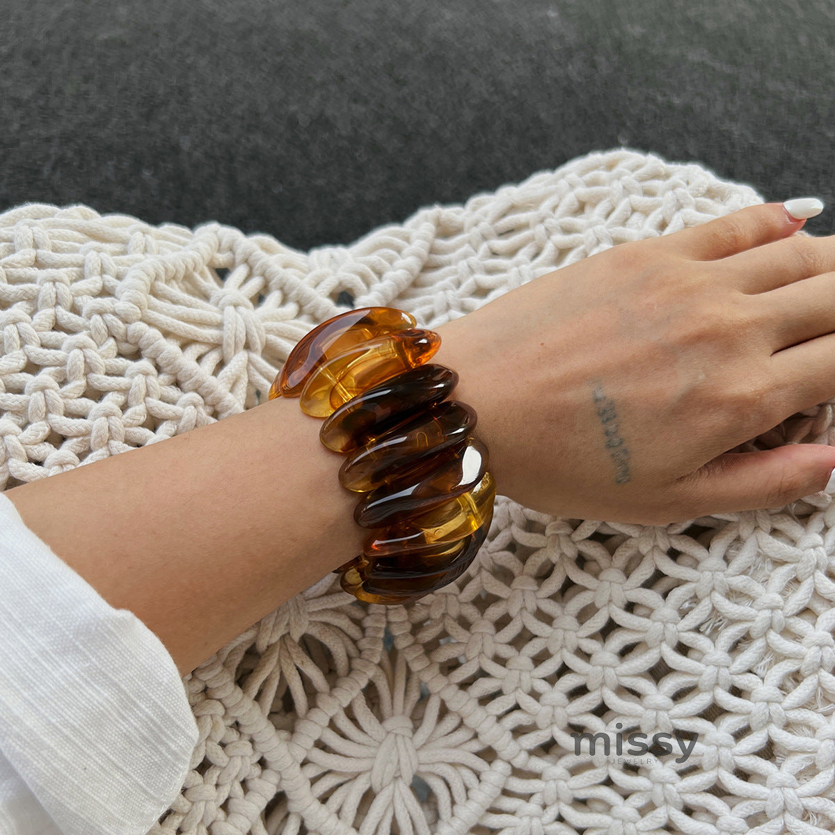 Justyce Marbled Resin Bangle [NWPBNSAT]