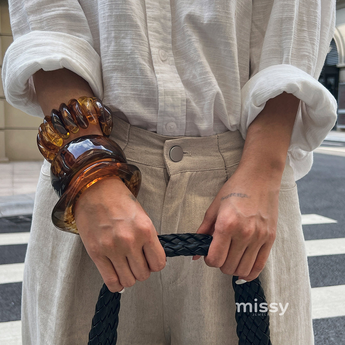 Justyce Marbled Resin Bangle [Z5SP8XXF]