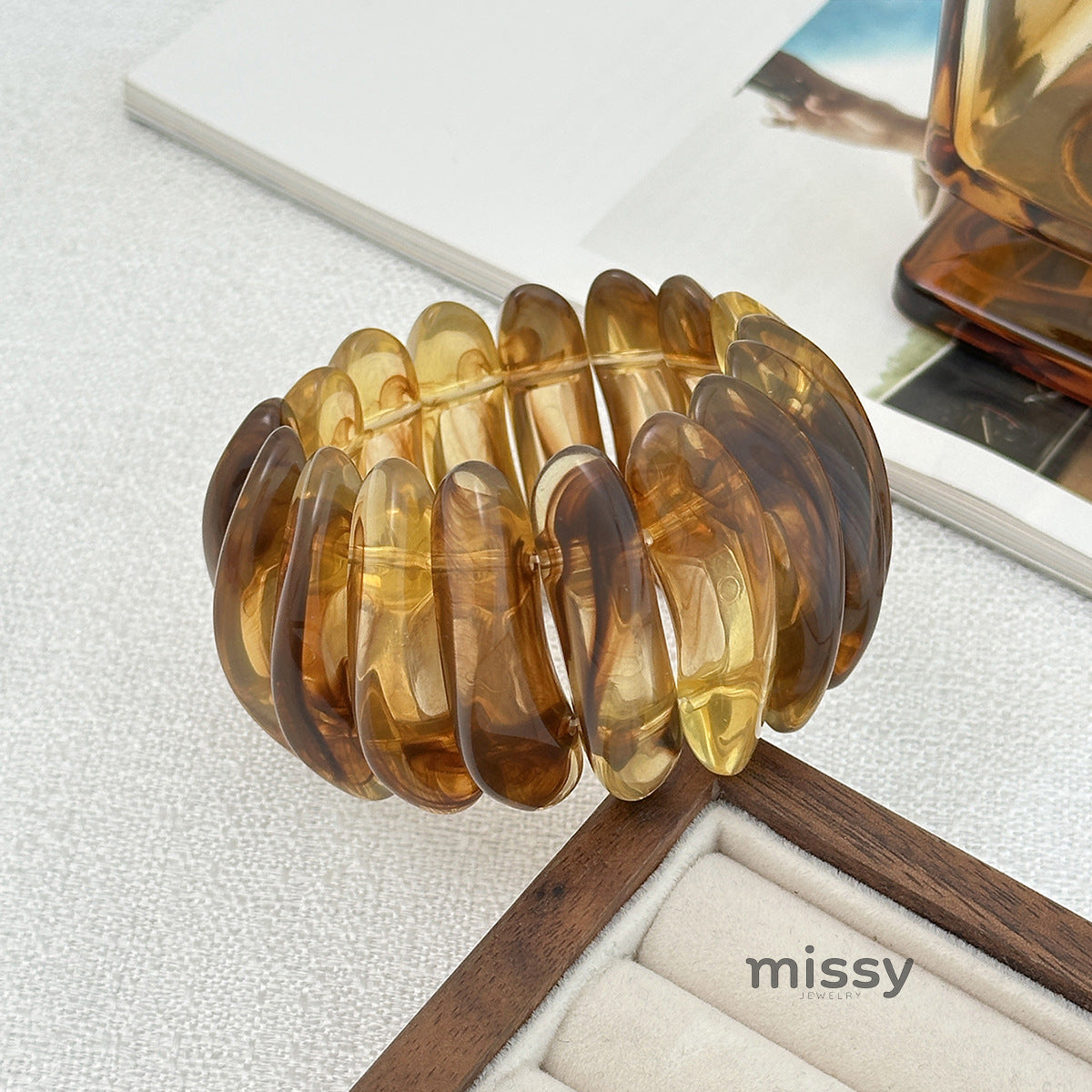 Justyce Marbled Resin Bangle [TC7HK9S4]