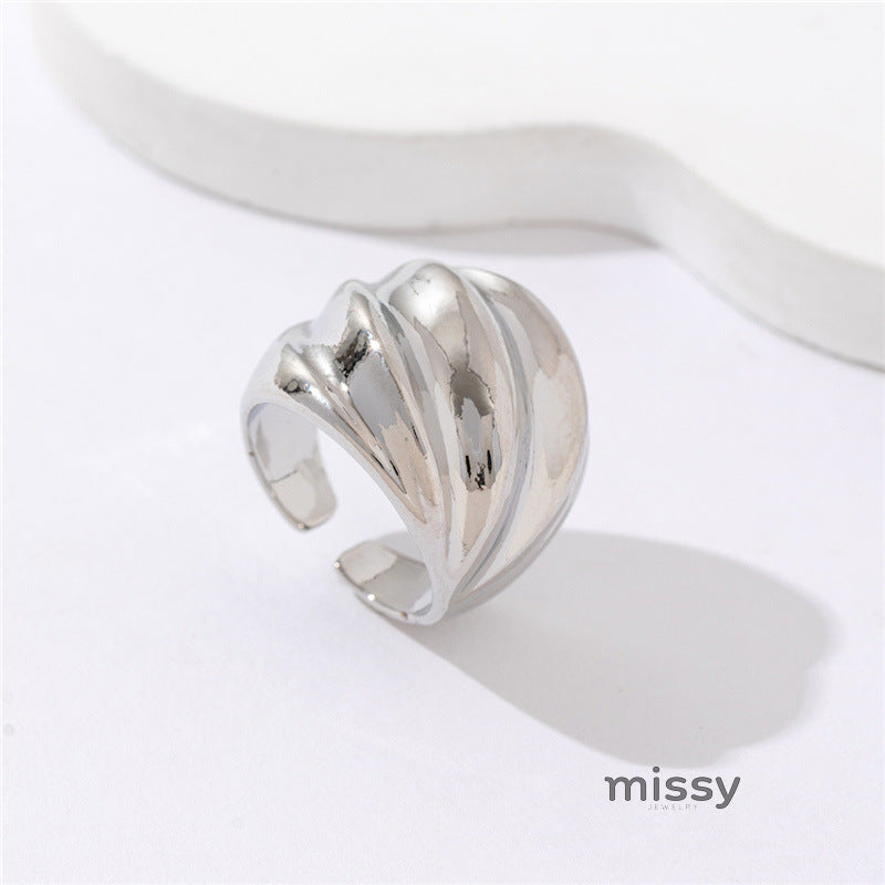 Kapri Layered Threaded Ring [W7JR9Y9H]