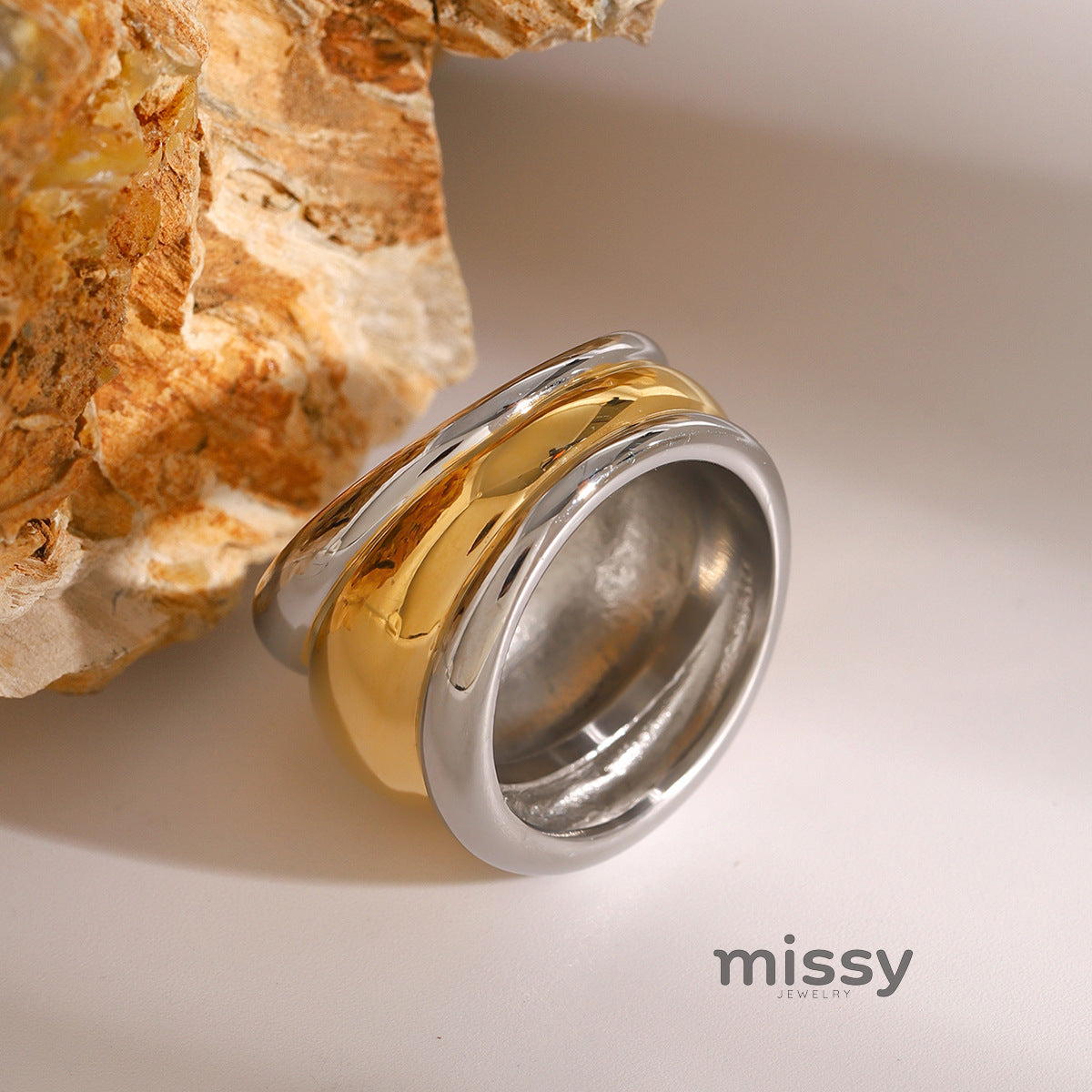 Karsen Two-Tone Band Ring