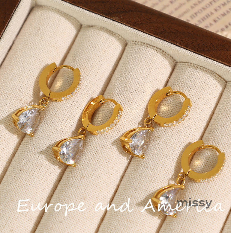 Kasia Zircon Interlocking Hoops [7R42UE1X]