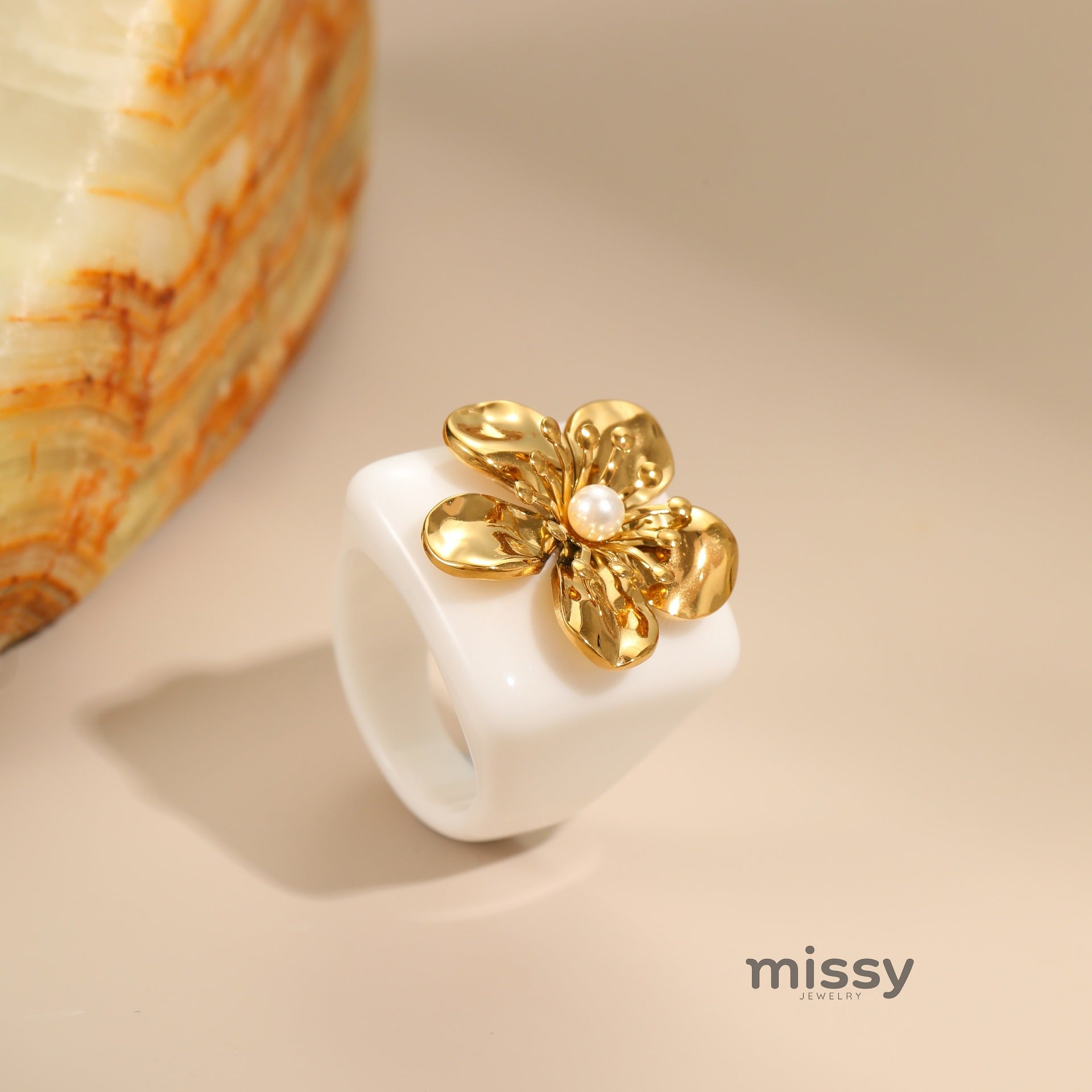 Kassidee Floral Pearl Ring [CTERPBO1]