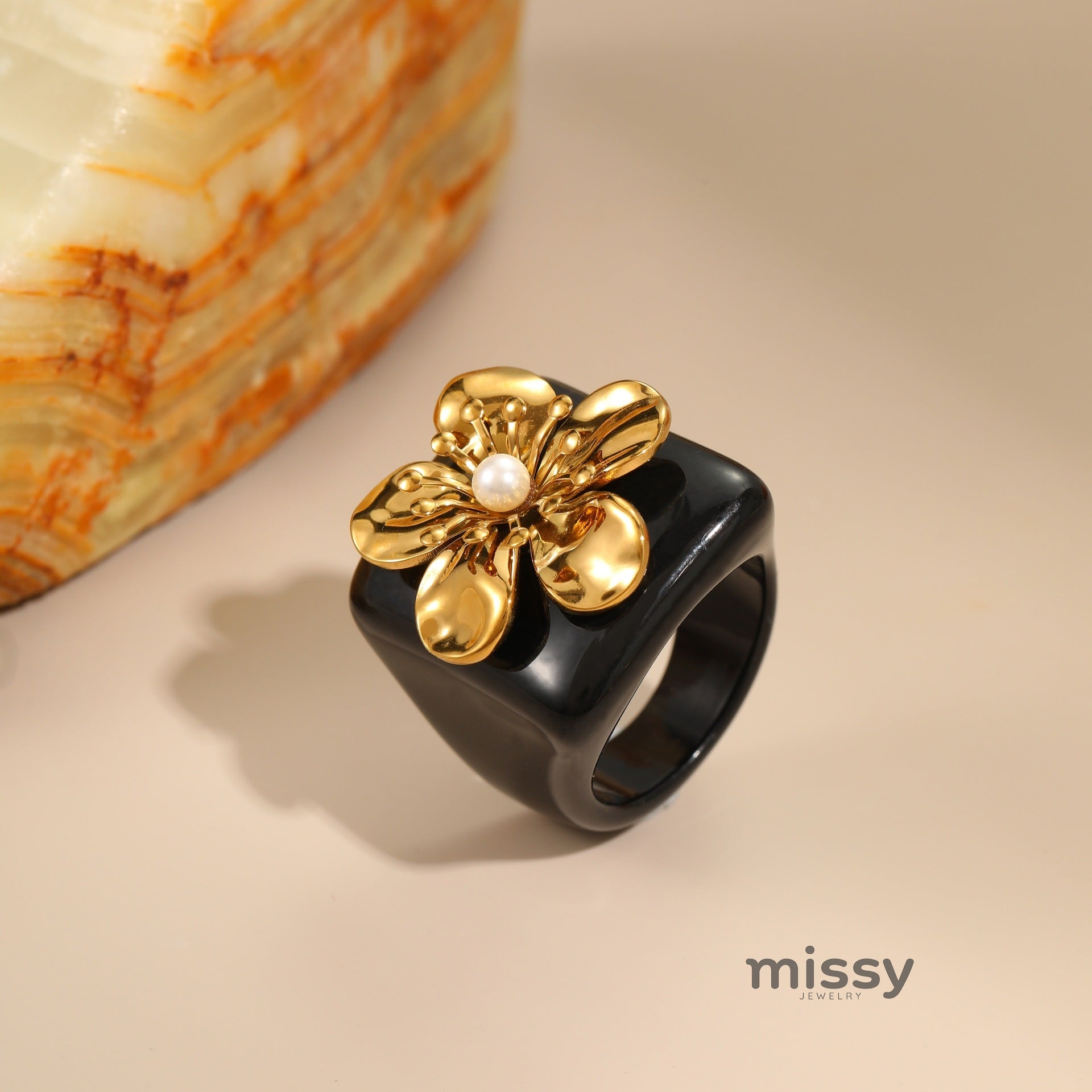 Kassidee Floral Pearl Ring [4499Q71J]