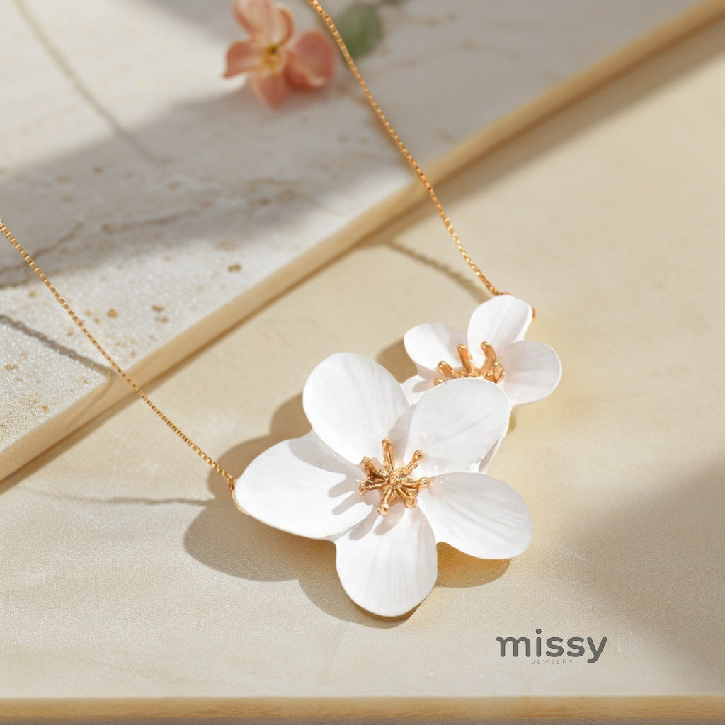 Katana Bloom Pendant Necklace [IF98AMJA]