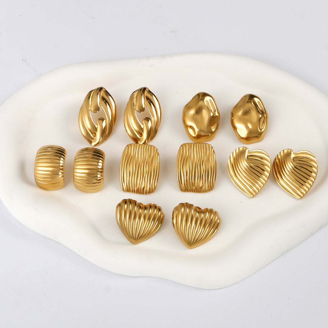 Katlyn Elevated Gold Geometric Earrings [NXSOJBTC]