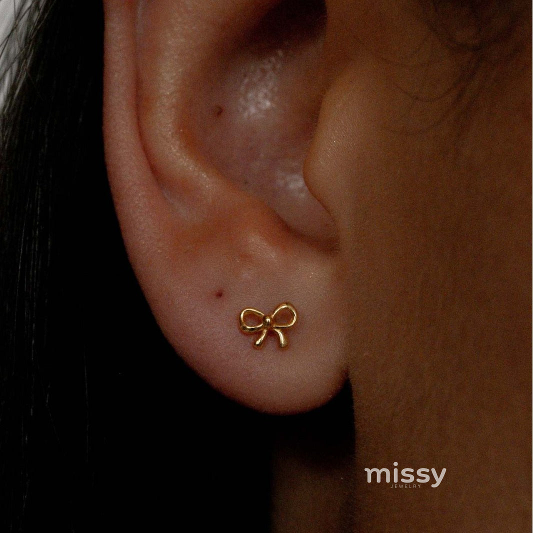 Kaydence Heart Bow Stud Earrings [FRPSIRBN]