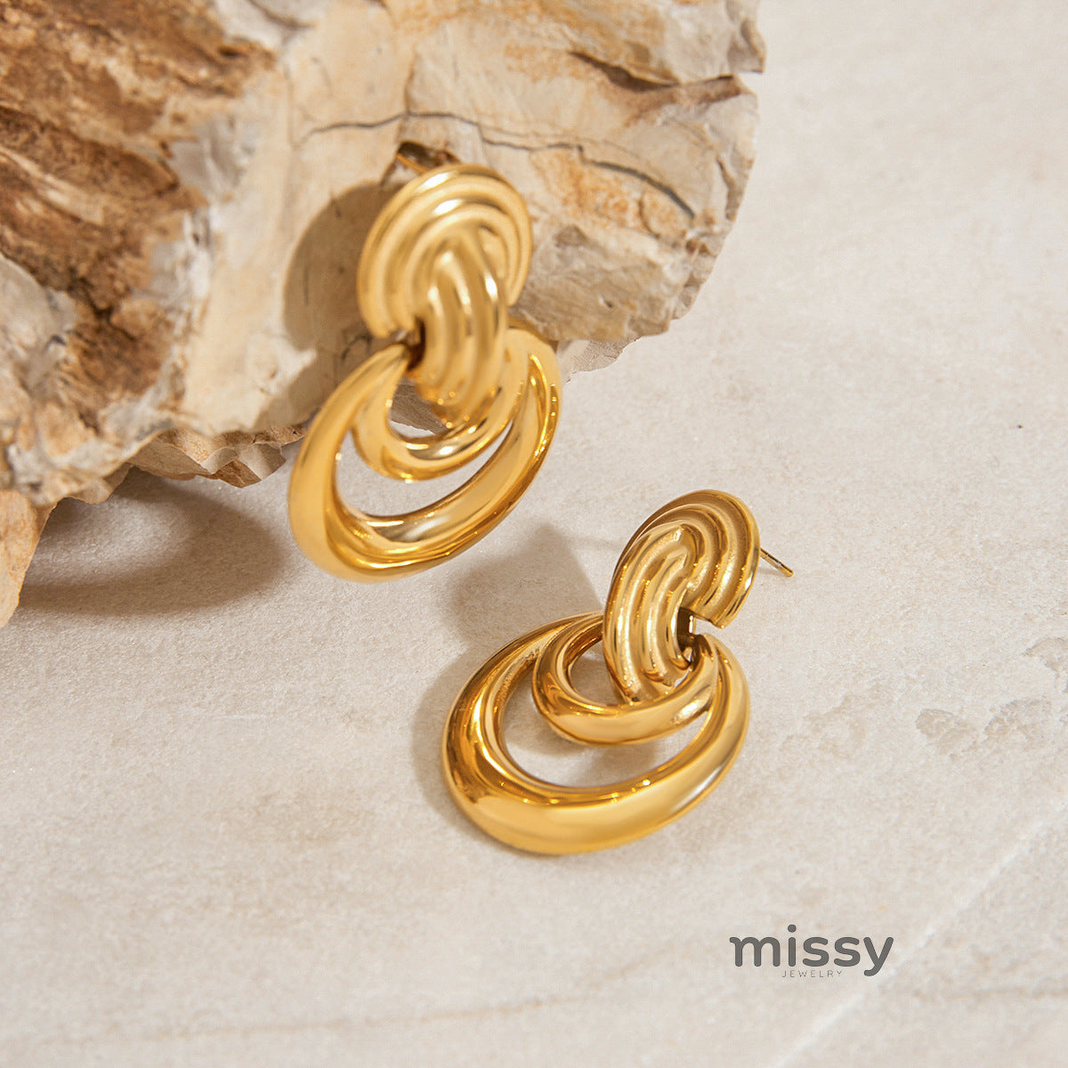 Kayleen Sculptural Hoop Earrings [EYFXV1OE]