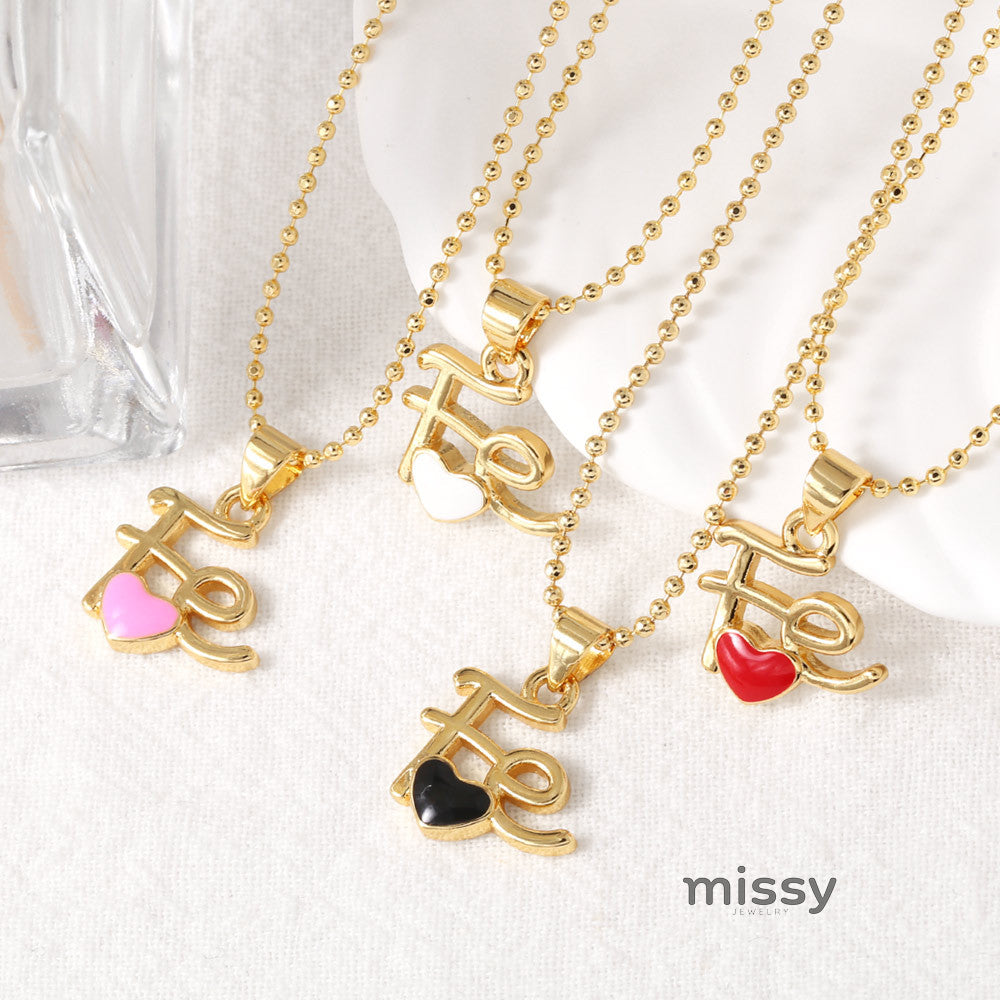 Keaton Enamel Heart Pendant Necklace [K1VQZKYU]