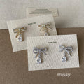 Kelcie Pearl Bow Drop Earrings [M0UMTKGY]