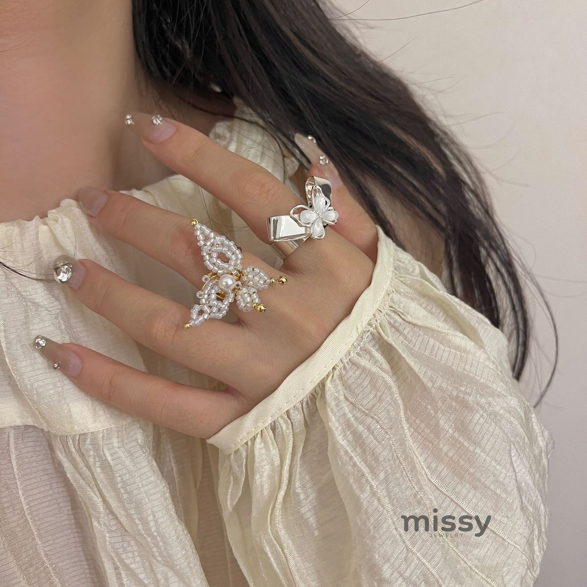 Kelsie Butterfly Stone Ring [CRWA39E7]