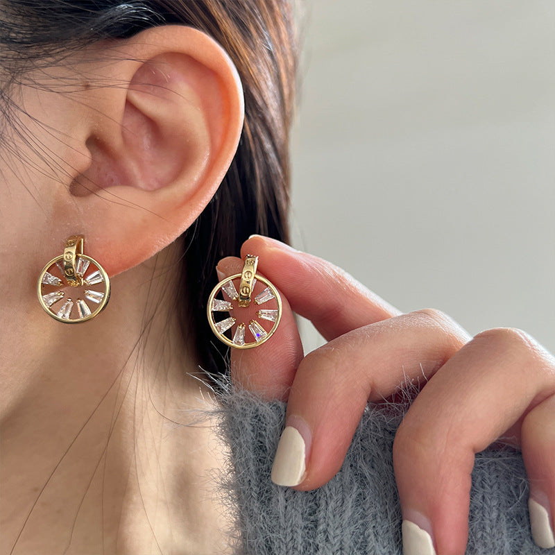 Kensleigh Zirconium Disc Earrings [LW3GDQHL]