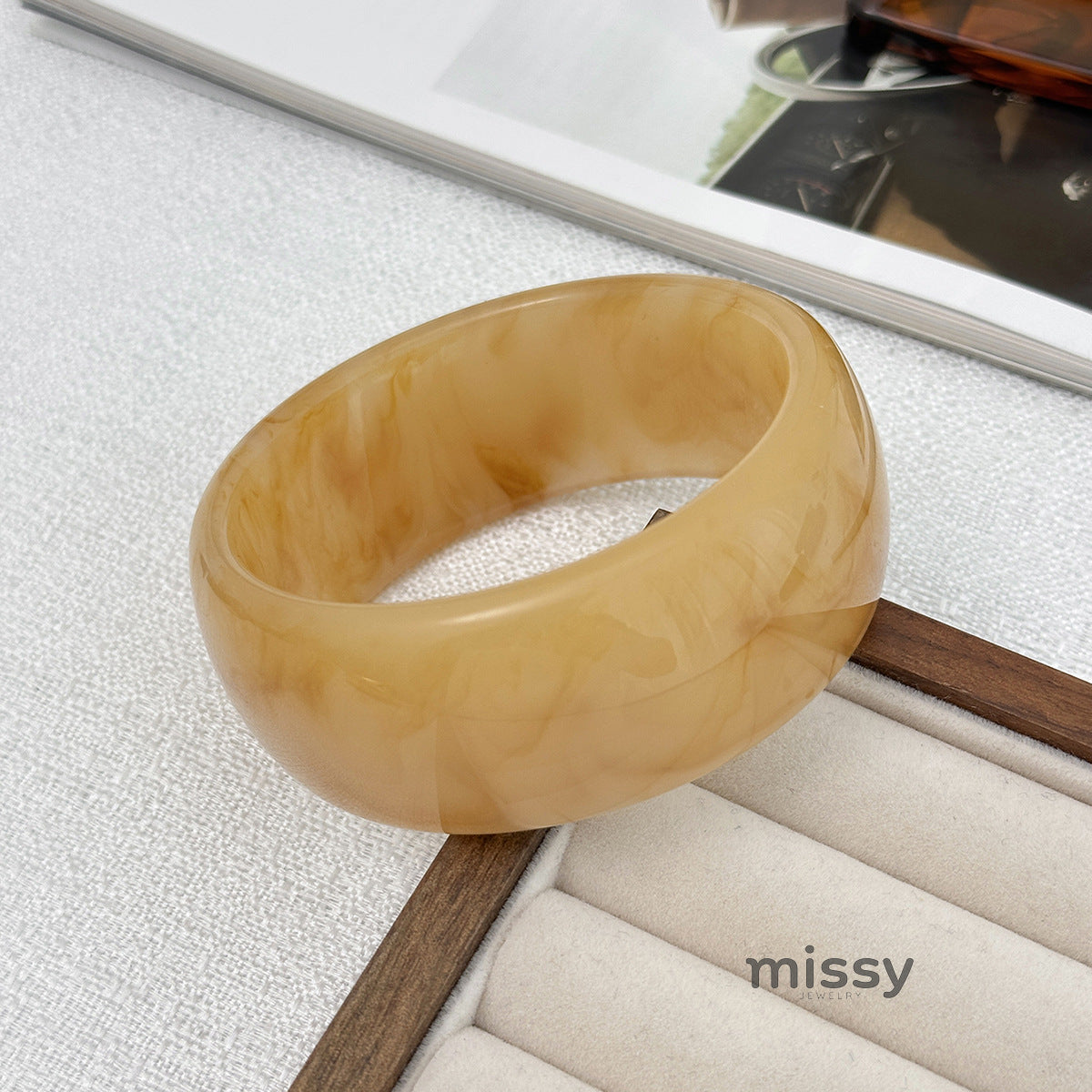Khali Irregular Smudged Bangle [L6T0I38P]