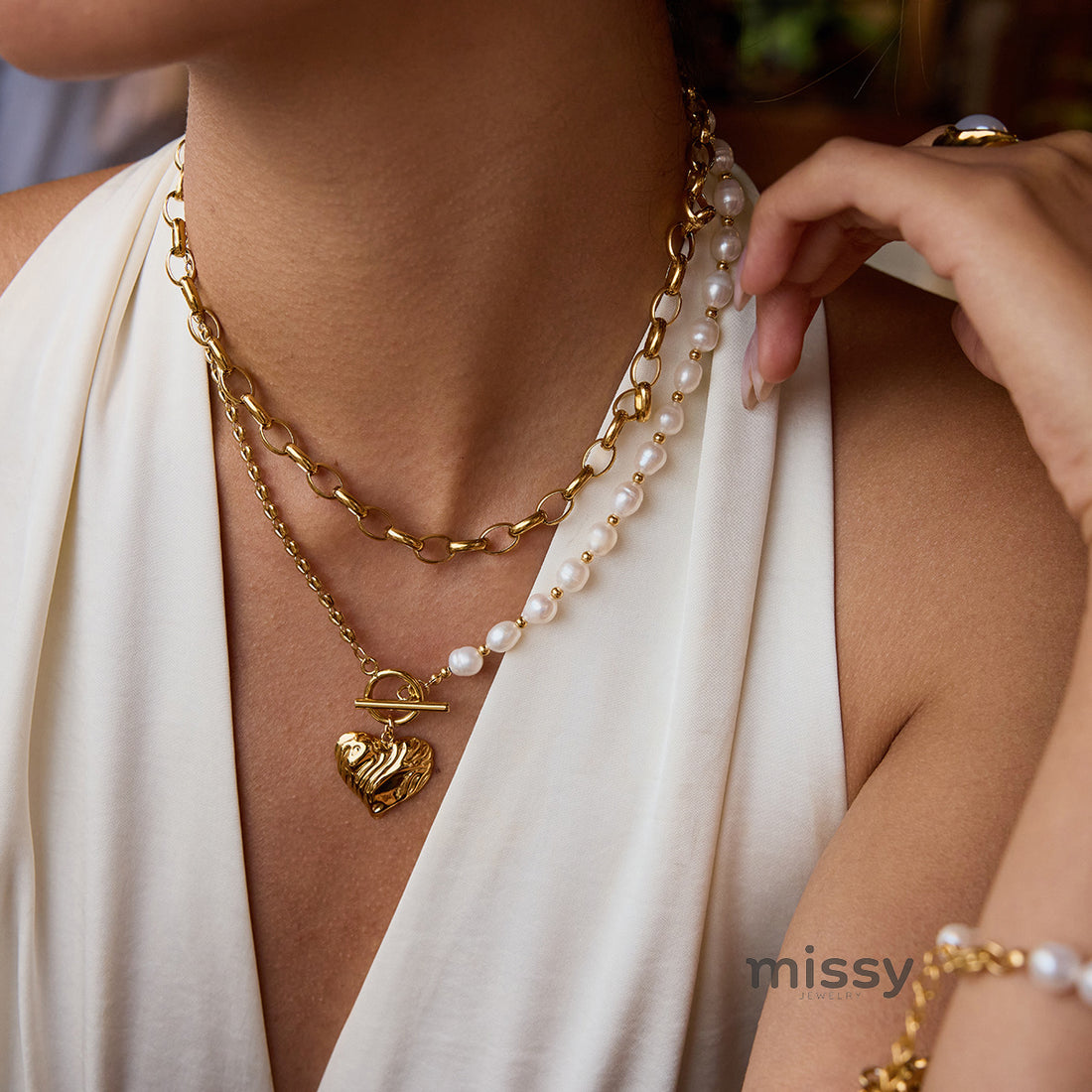 Kimberlee Heart Pearl Necklace [CIEDHFTB]
