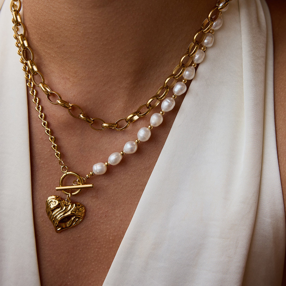 Kimberlee Heart Pearl Necklace [CIEDHFTB]