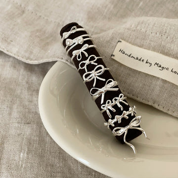 Koraline Delicate Bow Ring [ND5WROWK]