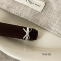 Koraline Delicate Bow Ring [XSU2SG48]