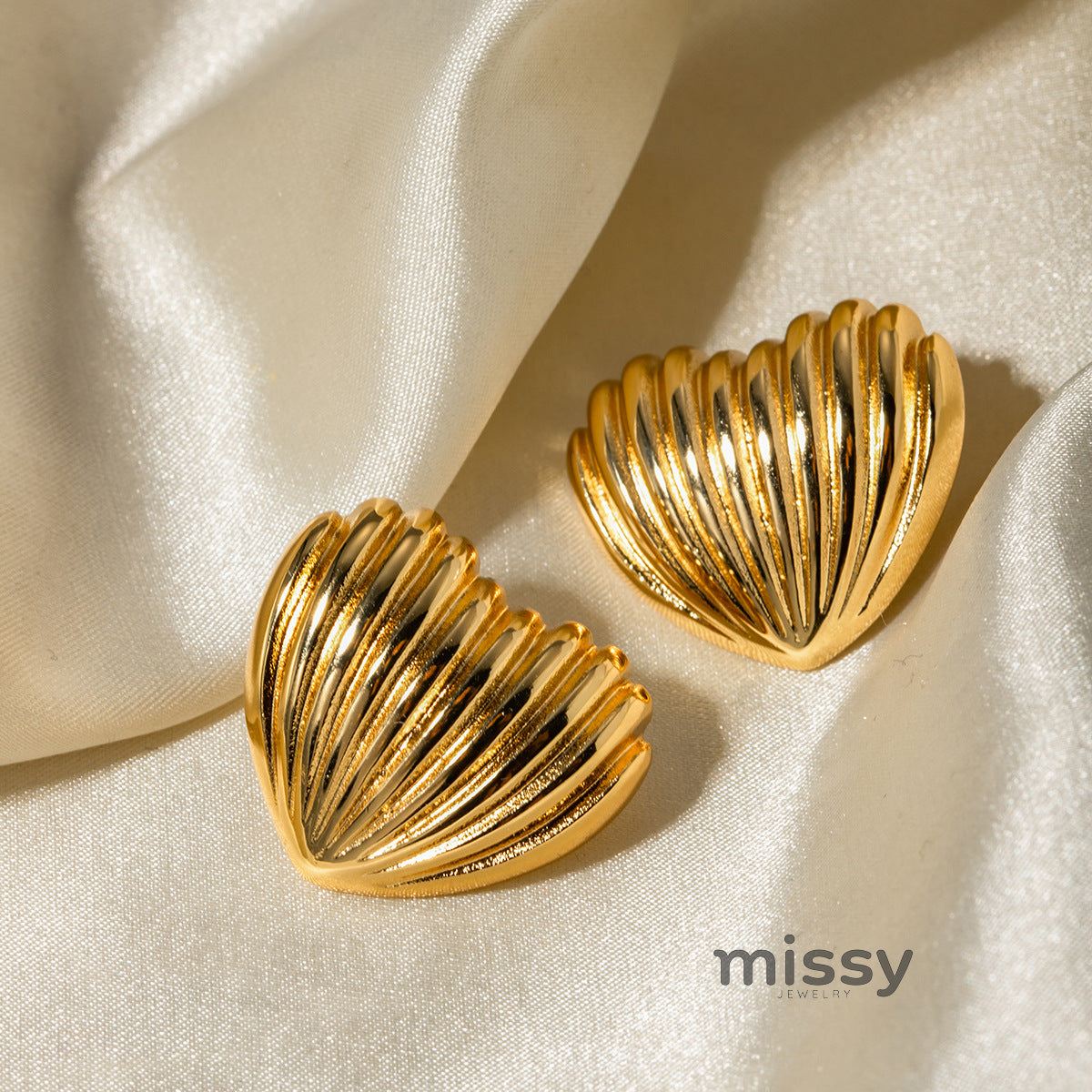 Kylar Striped Heart Studs