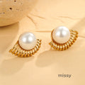 Kyleah Radiant Pearl Studs [8YPVZNW9]