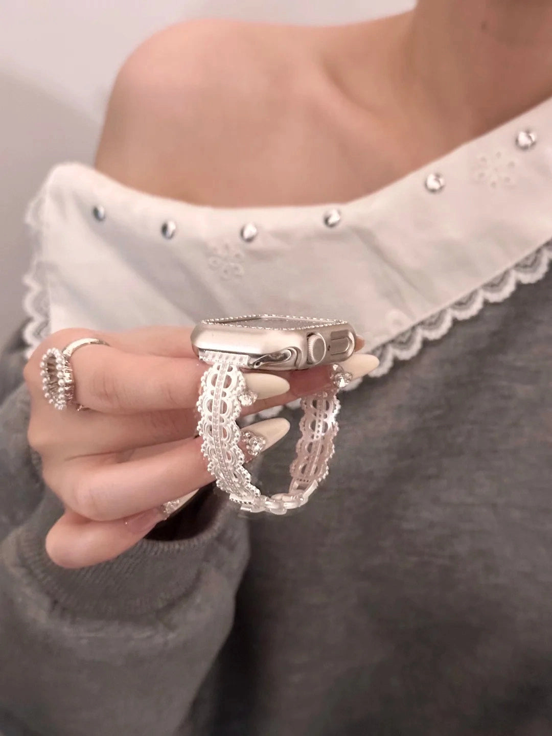 Lace Cut-Out Metal Watch Band [ZKA0AA5B]