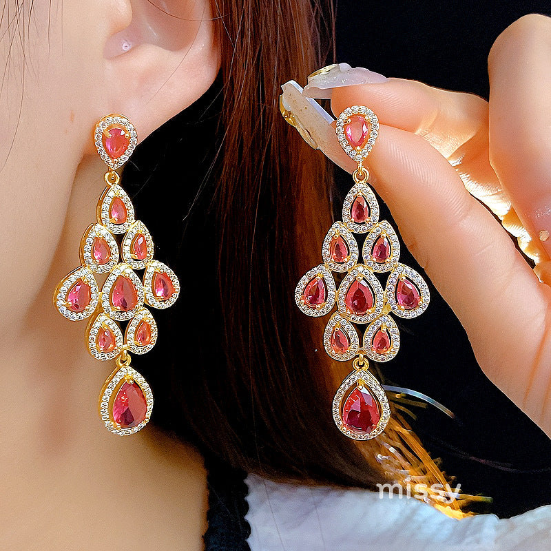 Laurie Zircon Leaf Tassel Earrings [2UNR5Y0B]