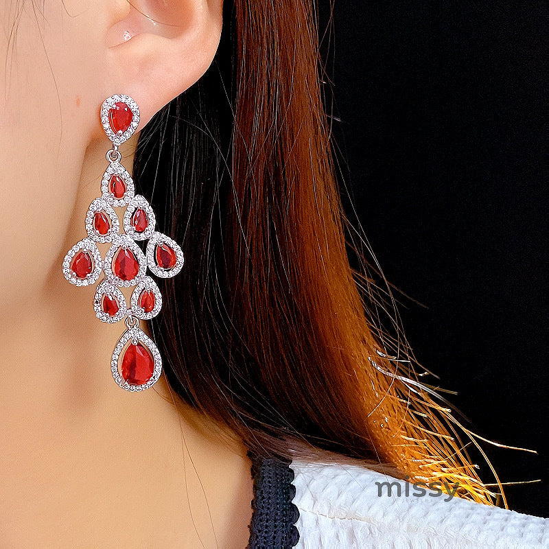 Laurie Zircon Leaf Tassel Earrings [0ACU0N8G]