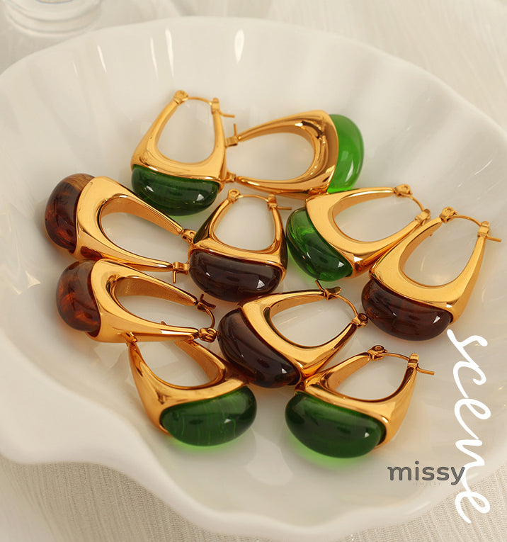 Lauryn U-Shape Resin Drop Earrings [EC86DHK3]