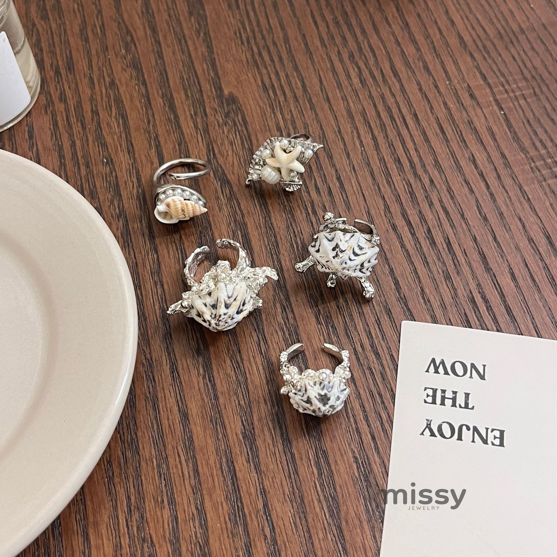 Lawson Stacked Shell Starfish Ring [KDYQ2MNL]
