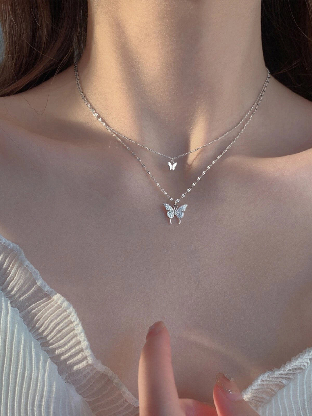 Layered Butterfly Pendant Necklace [6ONVVOXD]
