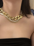 Layered Pearl and Chain Necklace [FQNGO5EZ]