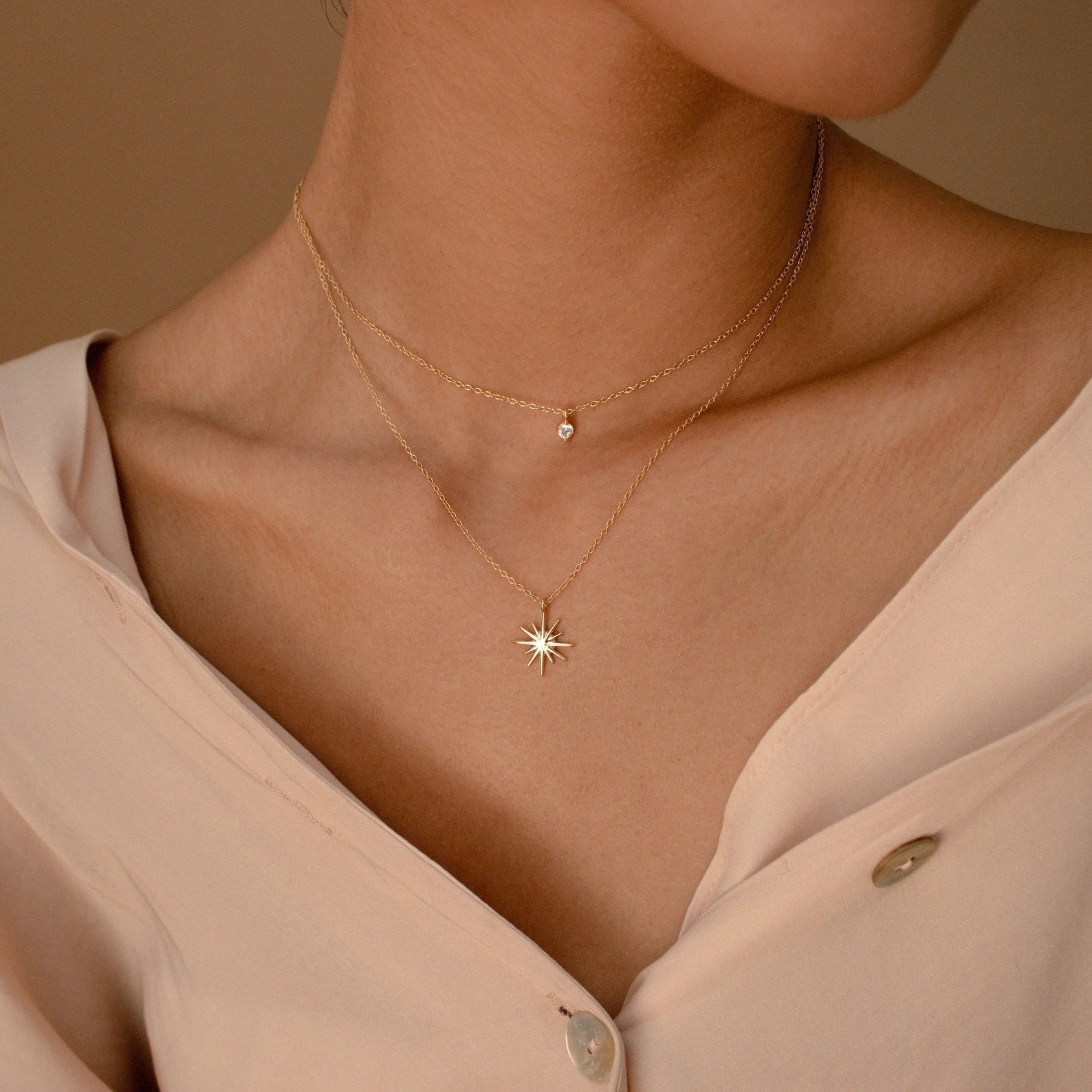 Layered Star Pendant Necklace [FDK5ATLC]