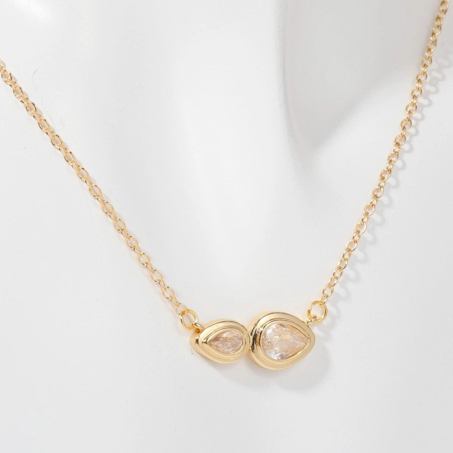 Layered Zircon Pendant Necklace [B4WNZ3O2]