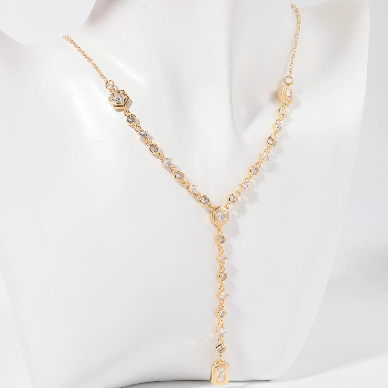Layered Zircon Pendant Necklace [GM58D15C]