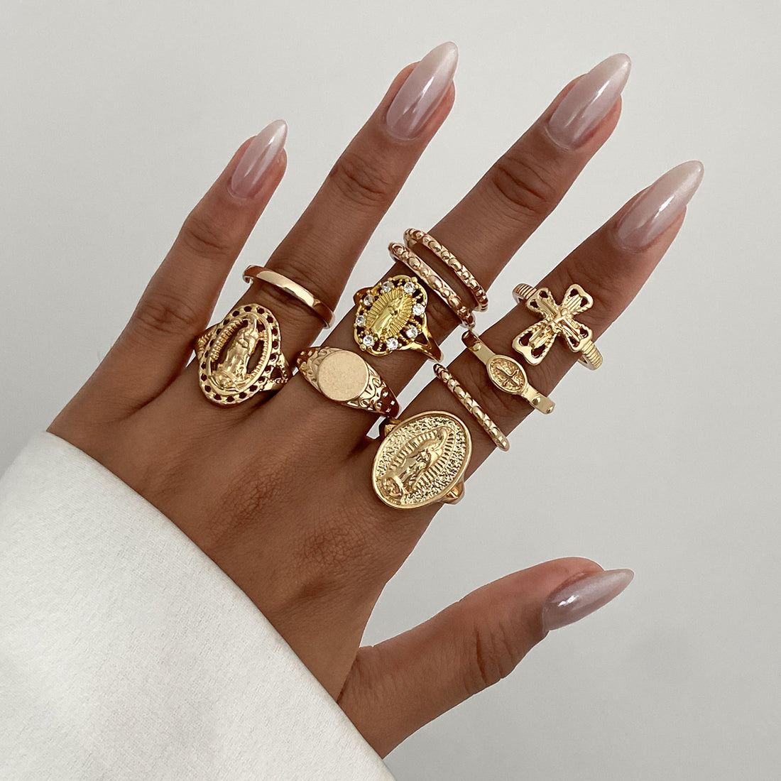 Lea Crown Cross Ring Set [U6798KHY]