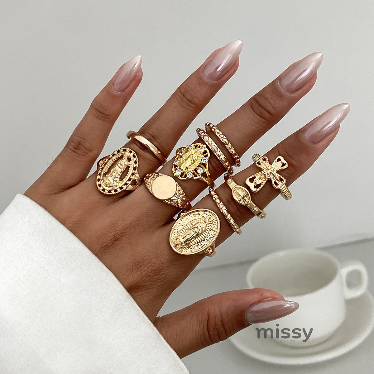 Lea Crown Cross Ring Set [SJV52ZTZ]