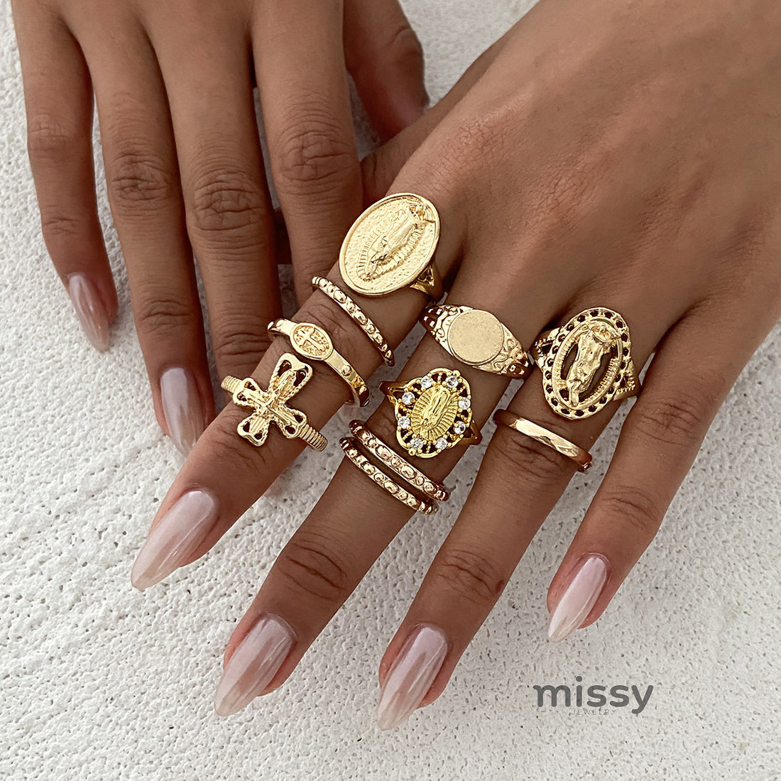 Lea Crown Cross Ring Set [U6798KHY]