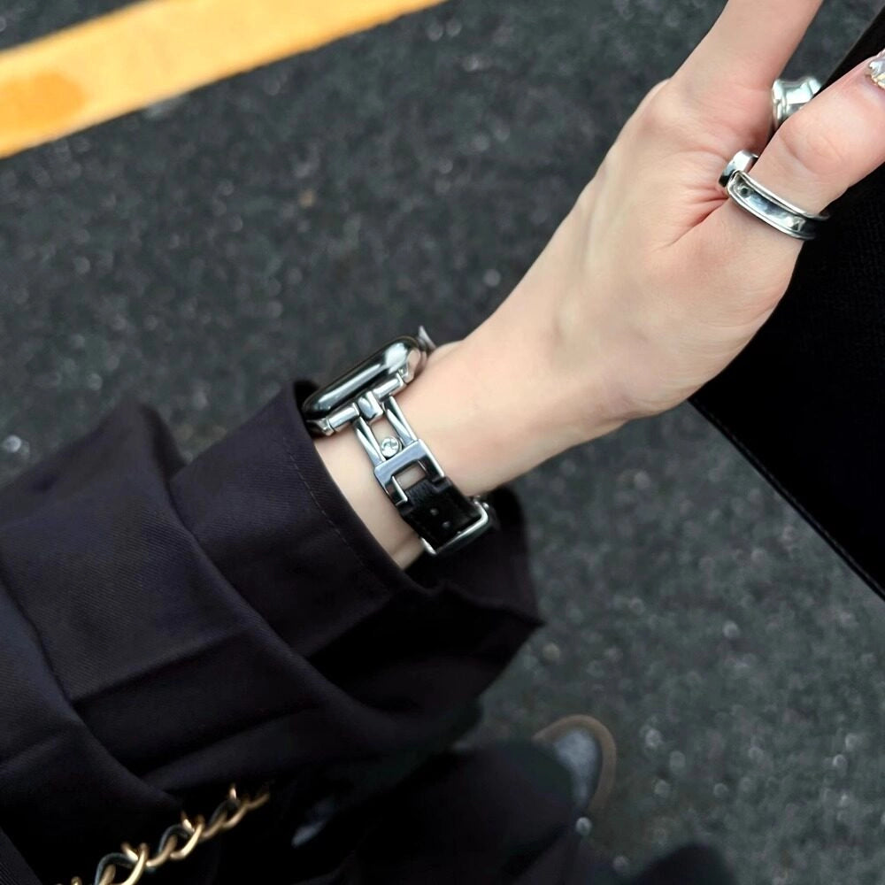Leather Apple Watch Strap with Butterfly Buckle [4GAD5G5P]