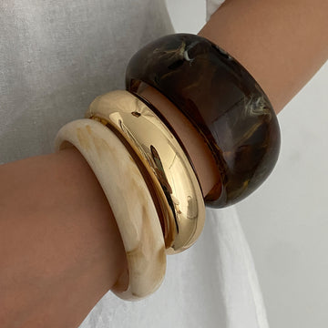 Leidy Glossy Resin Cuff [SEG2YIXV]