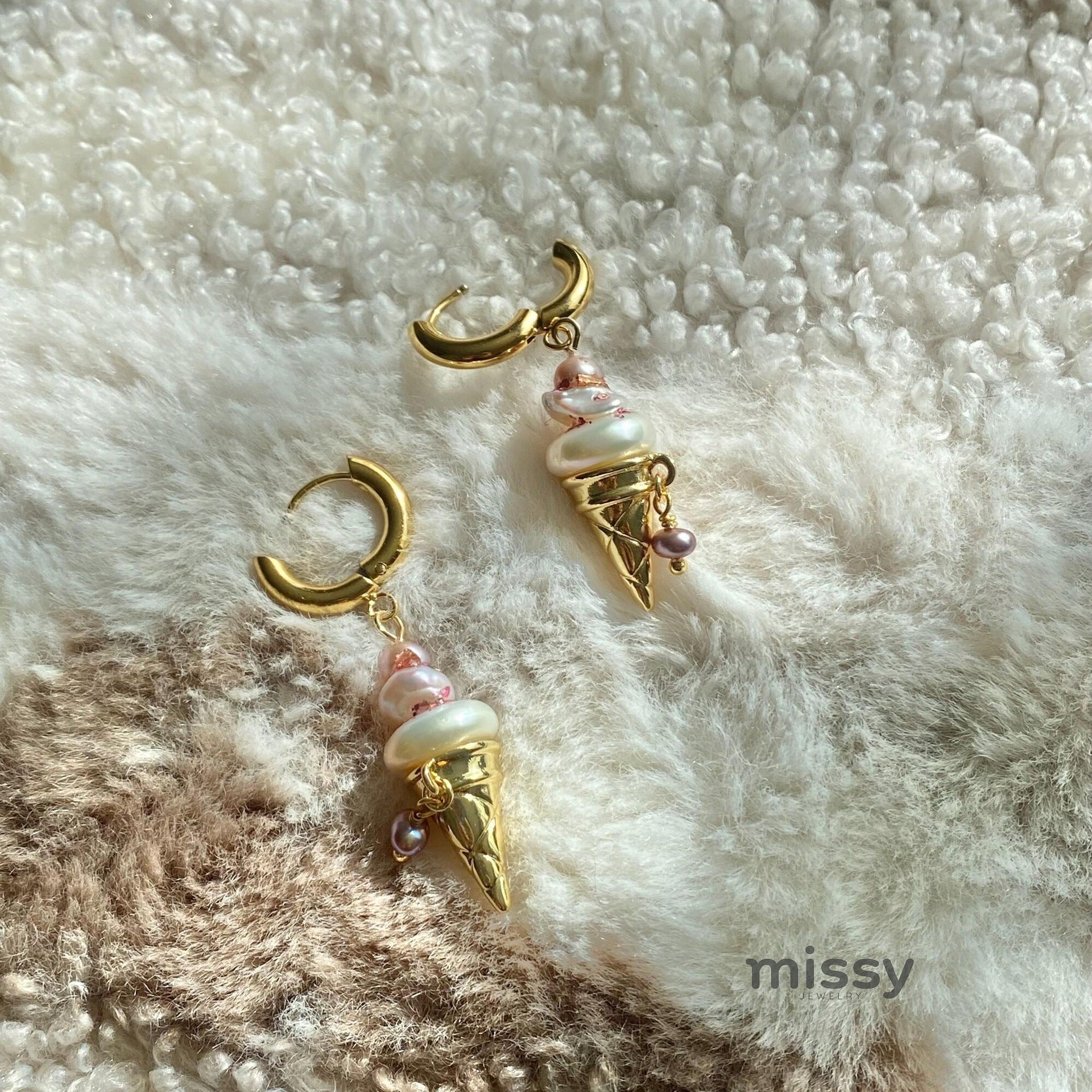 Leighton Pearl Ice Cream Drop Earrings [T2OVY9XE]