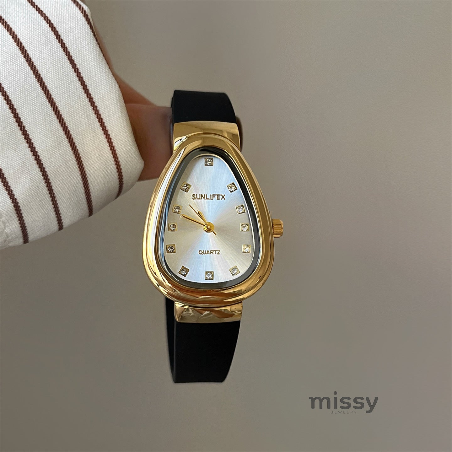Lexus Diamond Snake Head Watch [UHXM6JEG]
