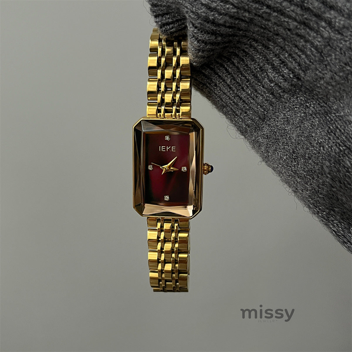 Liba Snakehead Quartz Watch [M9AE00XH]