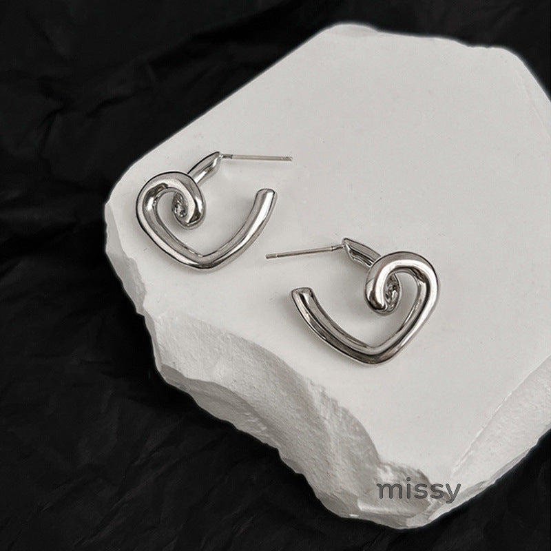 Lilyann Twisted Heart Earrings [1AG8N8BL]