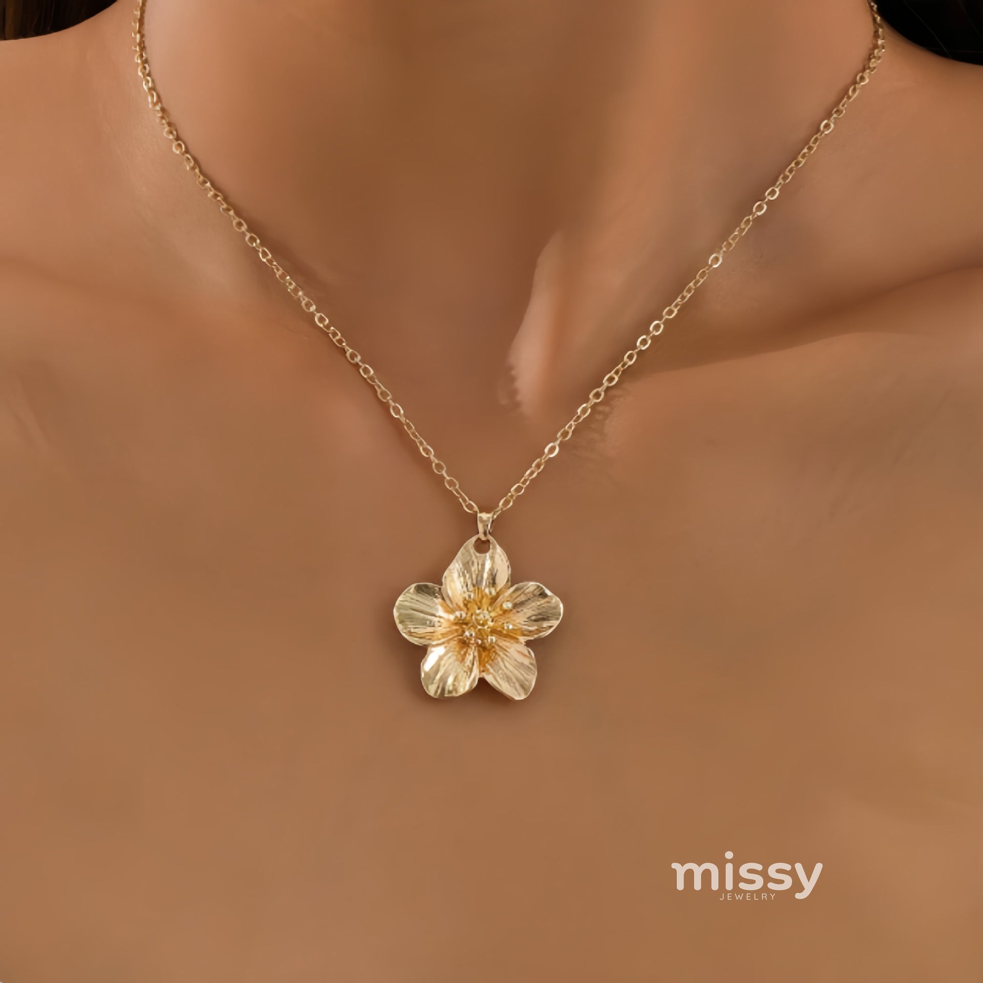 Liviana Layered Petal Necklace [AIS3Q9KJ]