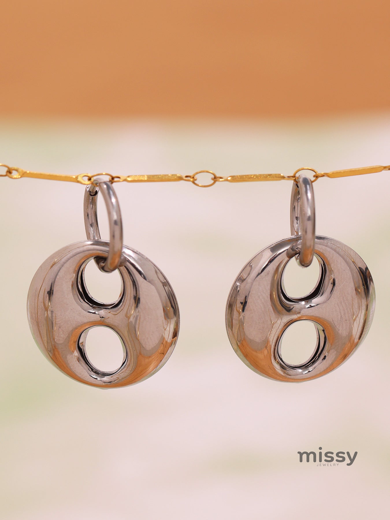 Lorelei Polished Coffee Bean Earrings [SNV6YY10]