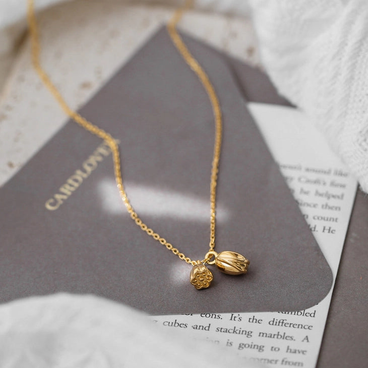 Lotus Pendant Necklace [AG76UYG8]